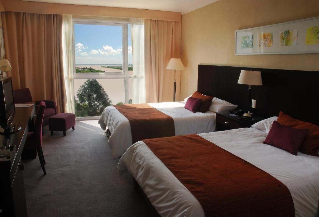 Howard Johnson Plaza Resort & Casino Mayorazgo Paraná Cameră foto
